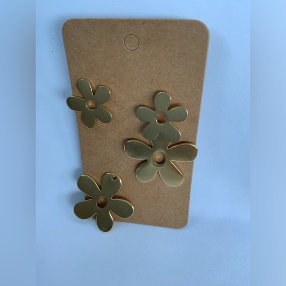 Madewell Flower Power Statement Earrings - Picture 5 of 8